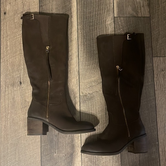 Steve Madden Artsy Leather Boot - Picture 4 of 7